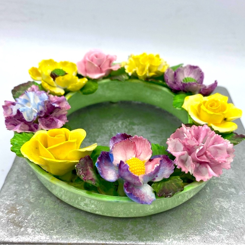 Vintage Denton China England Round Floral Wreath Candle Holder Exquisite Decor
